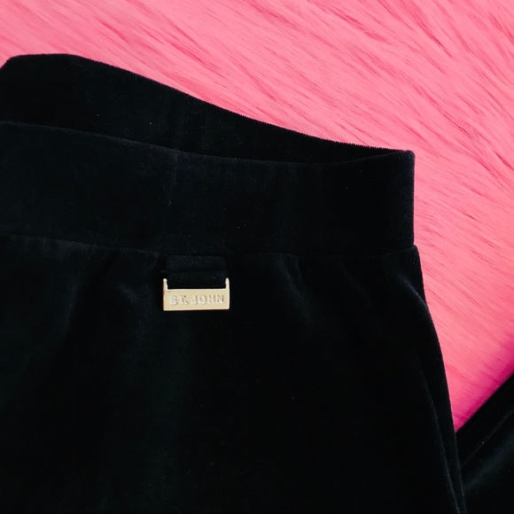 St. John sport vintage velvet pants - Picture 2 of 5